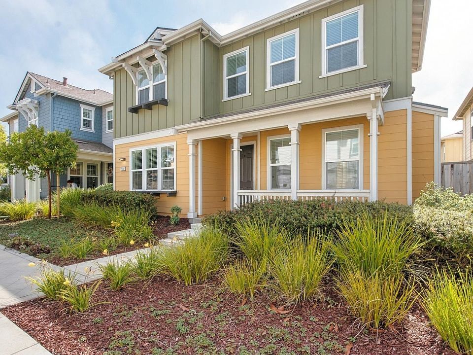 1st image of 2610 Bluewater Ct