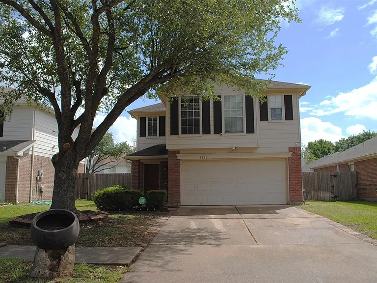 3910 Starbridge Pointe Ln — Photo 39