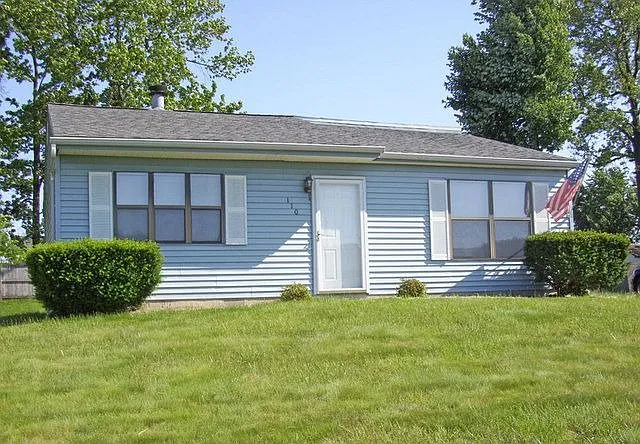 110 Medley Dr photo 1