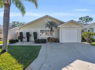 5580 Longleaf Dr, North Fort Myers, FL 33917