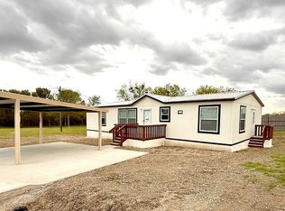 1221 Lake Halbert Rd #13, Corsicana, TX 75109