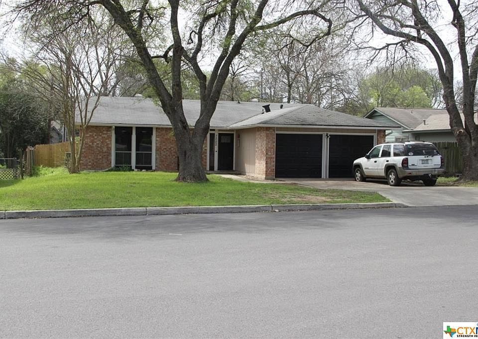 1st image of 7222 Village Oak Dr