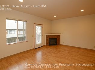 1336 High Aly APT 4, Eugene, OR 97401