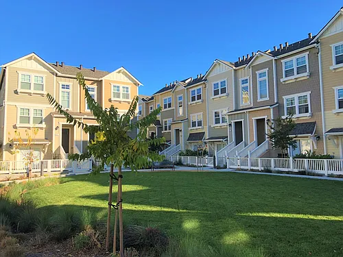 861 Sycamore Loop Photo 1