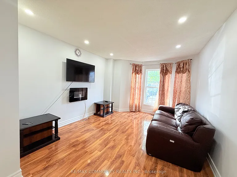 78 Shady Pine Cir S — Photo 3