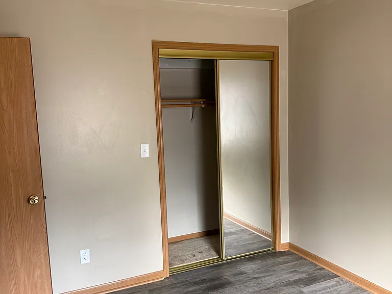 101 S Grass St #3 — Photo 8