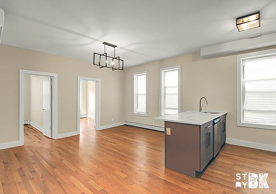 1st image of 314 Sumpter St #1RT