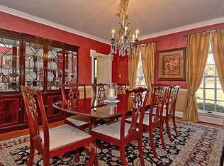 18105 Hayloft Dr, Derwood, MD 20855