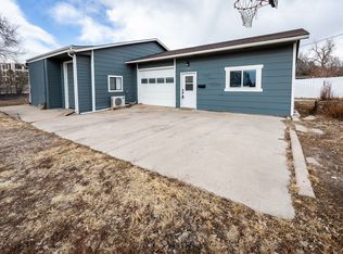 3800 1/2 Templeton Gap Rd, Colorado Springs, CO 80907