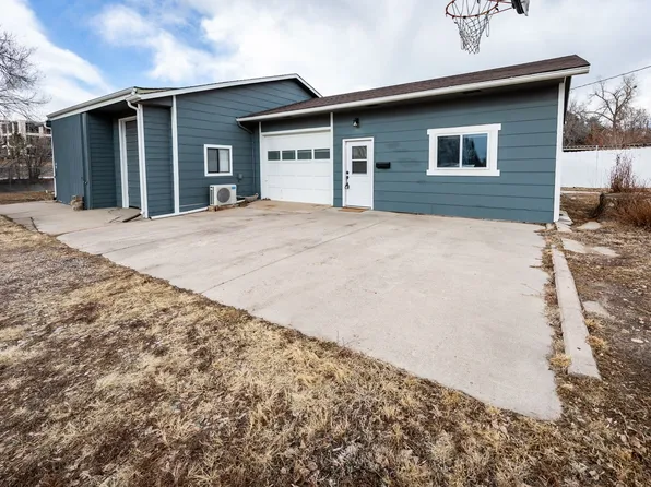 3800 1/2 Templeton Gap Rd, Colorado Springs, CO 80907