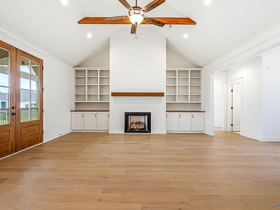 5th image of 23327 Rhett Dr