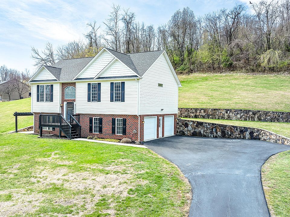 1st image of 1687 Trinity Rd