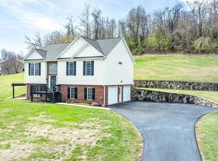 1687 Trinity Rd, Troutville, VA 24175