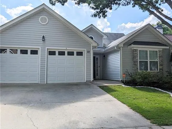22 Belltree Cir, Newnan, GA 30265