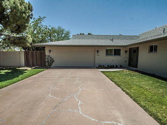 4th image of 7838 N 33rd Dr