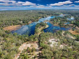 142 Lake Como Dr, Pomona Park, FL 32181