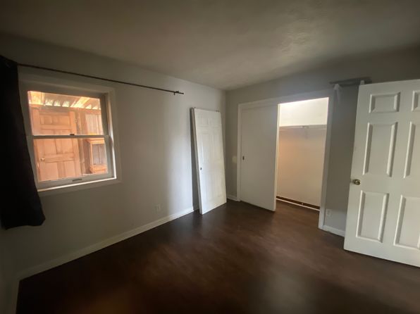 205 Baronne St