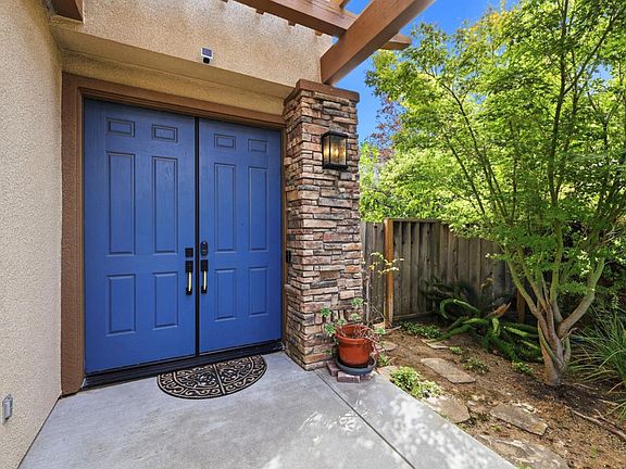 2nd image of 1634 Via Campo Verde