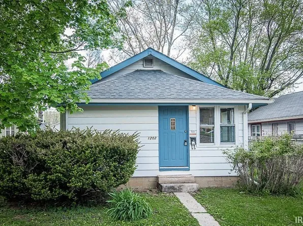 1202 S Grant St, Bloomington, IN 47401