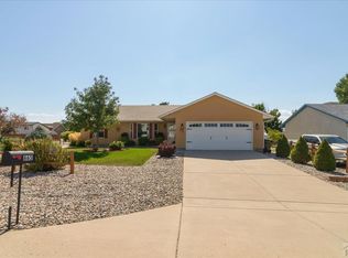 665 S McCoy Dr, Pueblo West, CO 81007