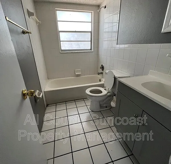 471 76th Ave N #3-471-3 — Photo 4