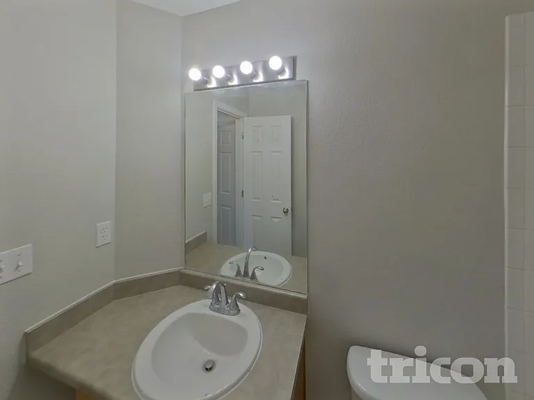 6530 Latah Ln — Photo 14