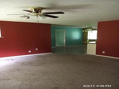 2nd image of 1286 Highway 107