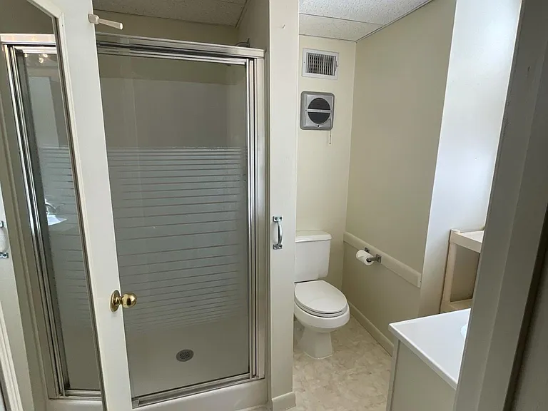 432 Manchester Dr — Photo 20