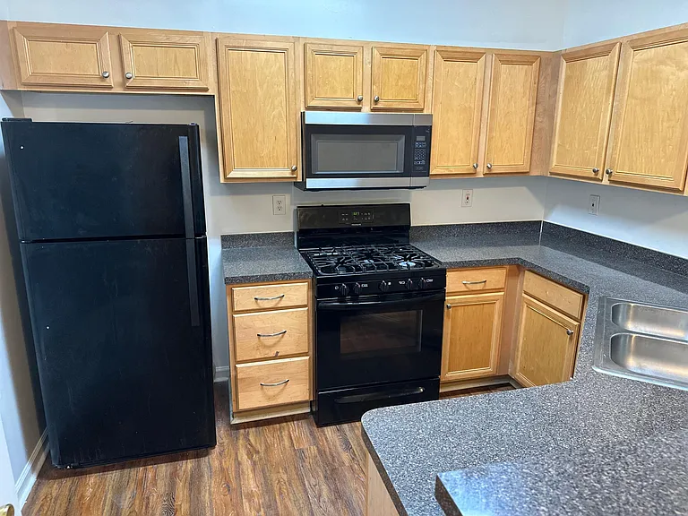 1213 Blairs Pointe Dr — Photo 5