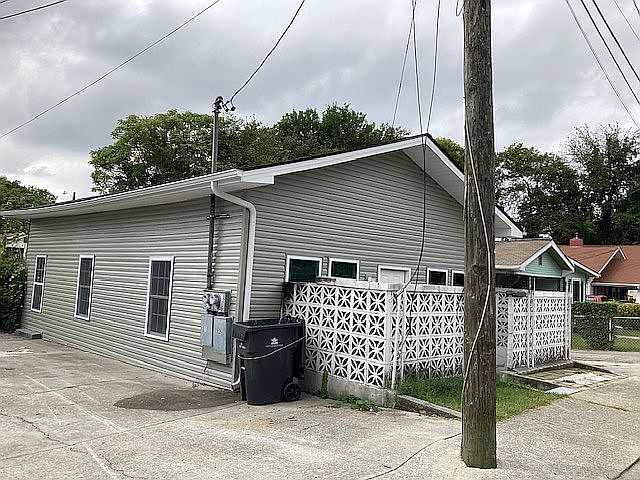 1st image of 109 N Cruze St #1