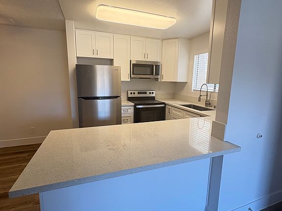 2nd image of 1051 Rock Springs Rd APT 142