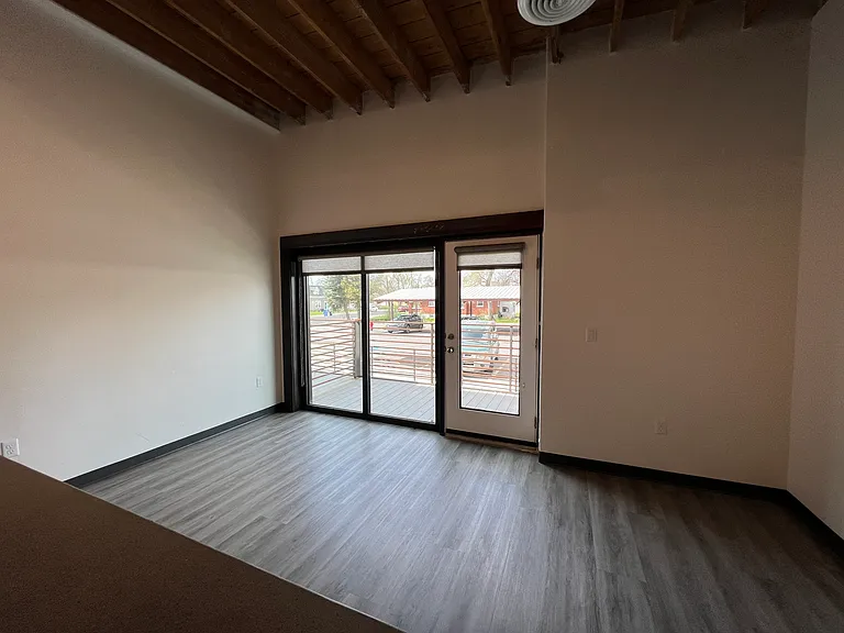 Borden Lofts — Photo 44