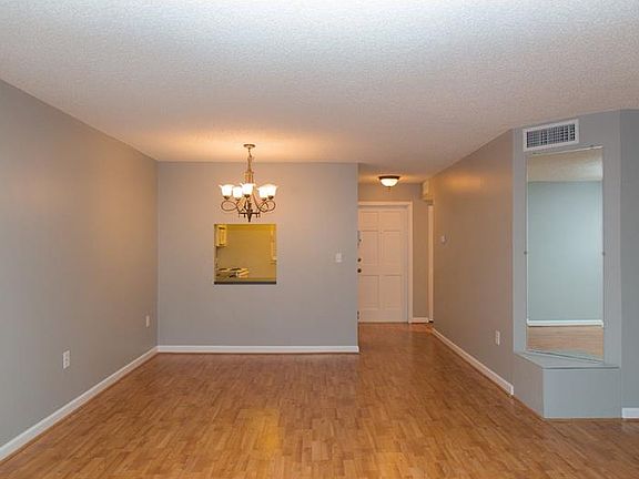 5th image of 6800 20th Ave N APT 207