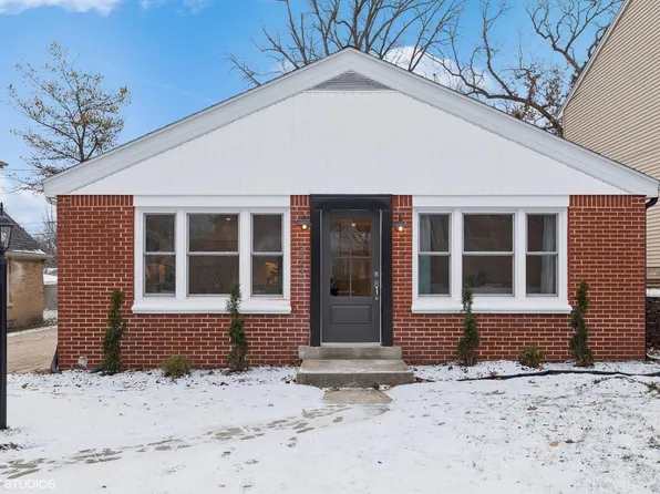323 North 114th STREET, Wauwatosa, WI 53226