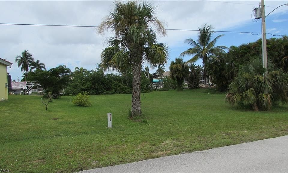 1st image of 3015 Cussell Dr