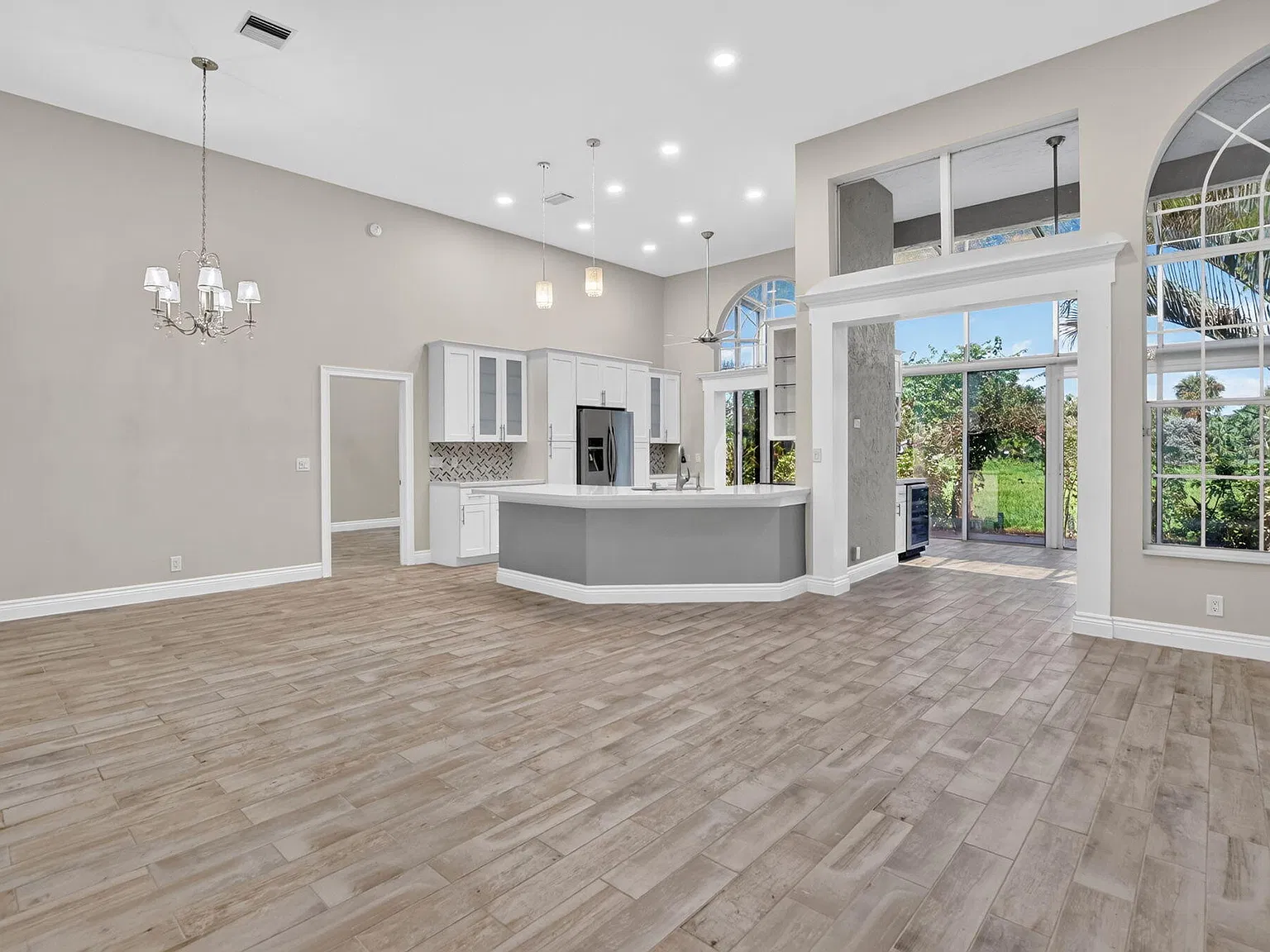 3 bed, 2.5 bath, 1783 sqft, $4,995 — Photo 4