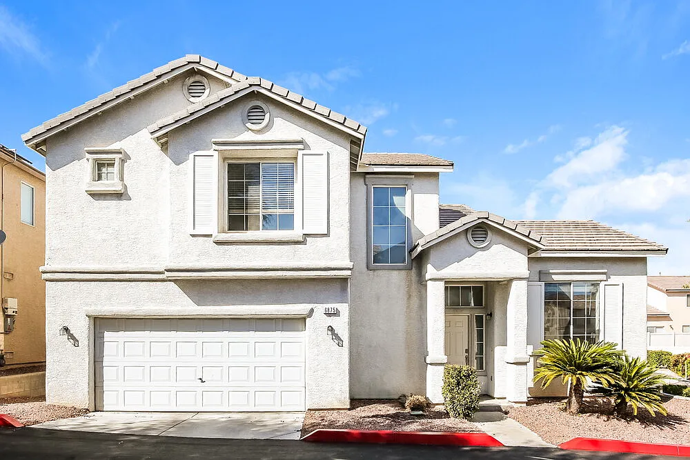 3 bed, 3.0 bath, 1806 sqft, $2,130 — Photo 1