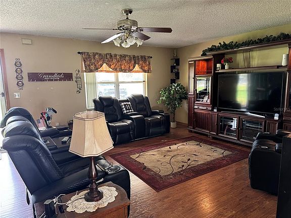 4th image of 2608 Medulla Rd