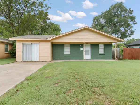 704 Euclid St, Cleburne, TX 76033