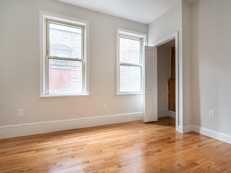 125 Cottage St #1 — Photo 12