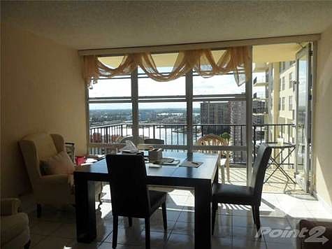4th image of 230 174th St APT 2217