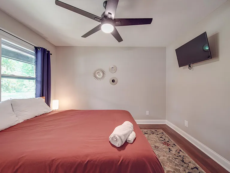 1510 Lynhurst Dr — Photo 11