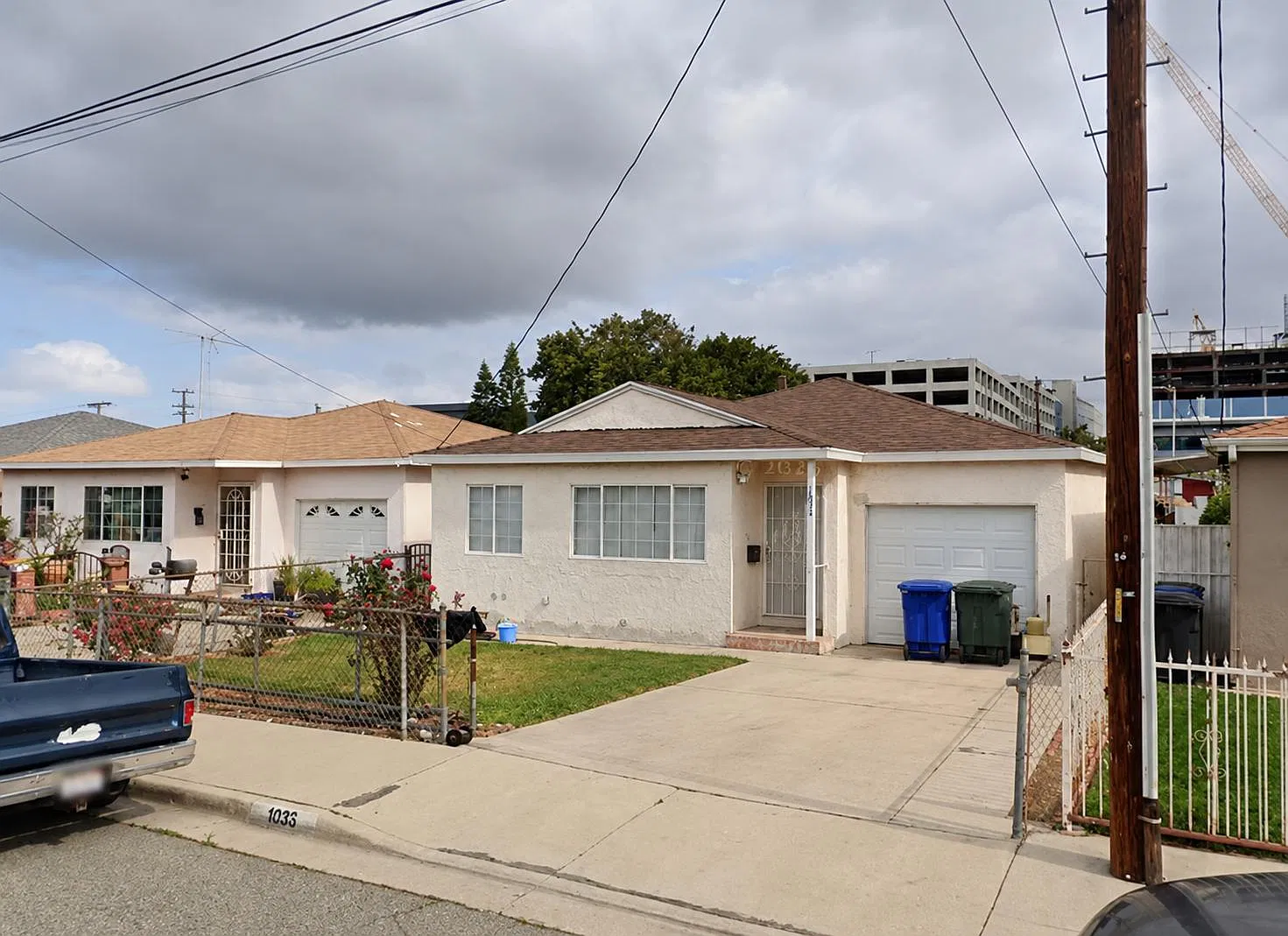 3 bed, 900 sqft, $3,900 — Photo 1