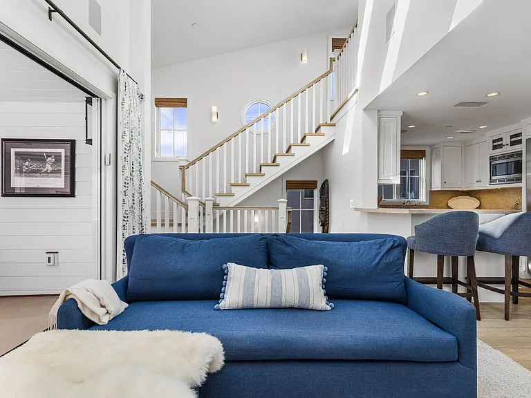 514 1/2 Fernleaf Ave #B — Photo 69