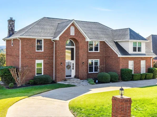 6406 Cove Pointe Ln, Hixson, TN 37343