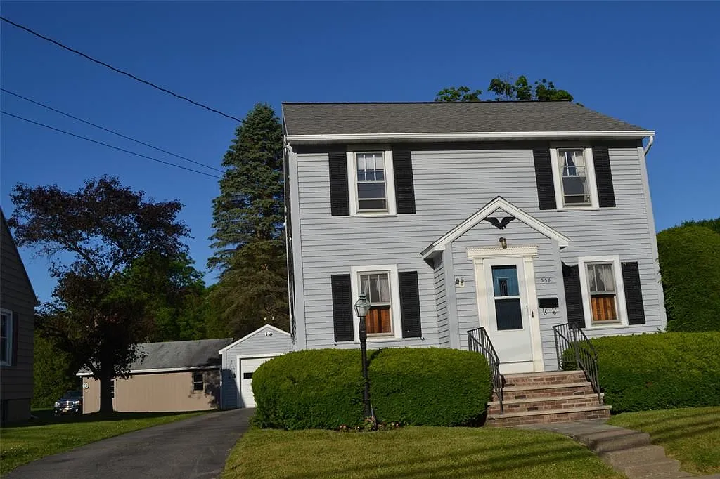 554 Hooper Rd photo 1