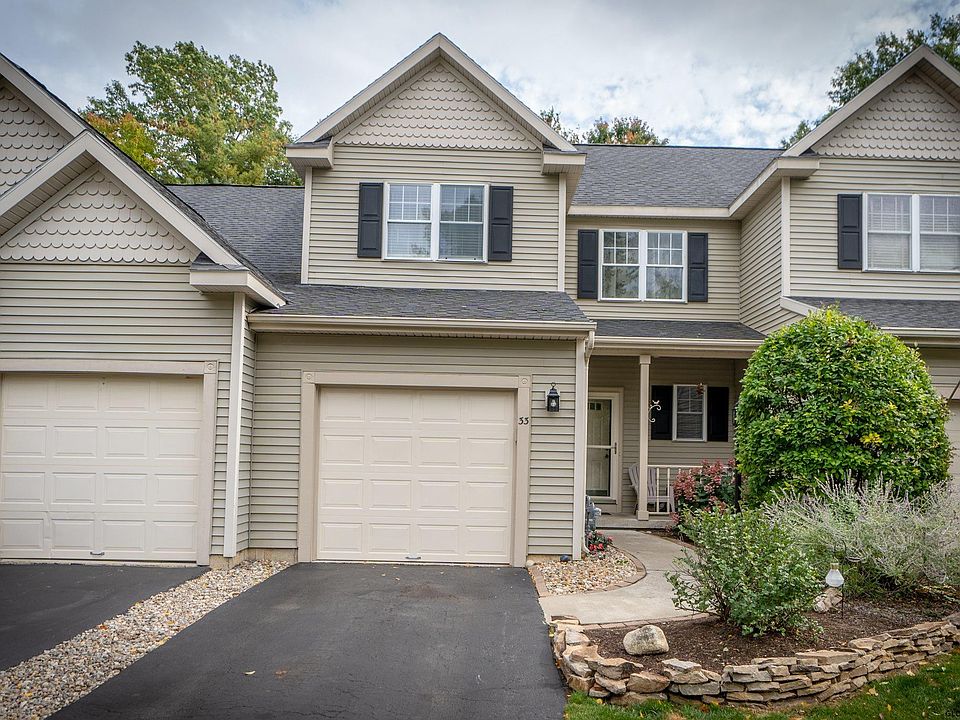 1st image of 33 Donegal Way