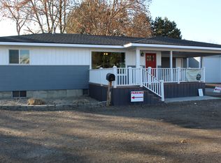 2303 N Whitley Dr, Fruitland, ID 83619