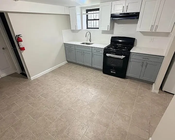 179 Ellis Ave #177-G1 — Photo 1