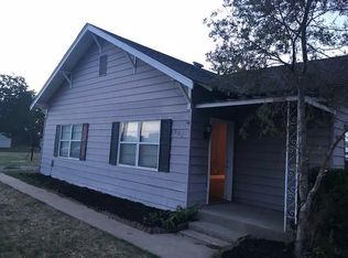 602 E 5th St, Olustee, OK 73560